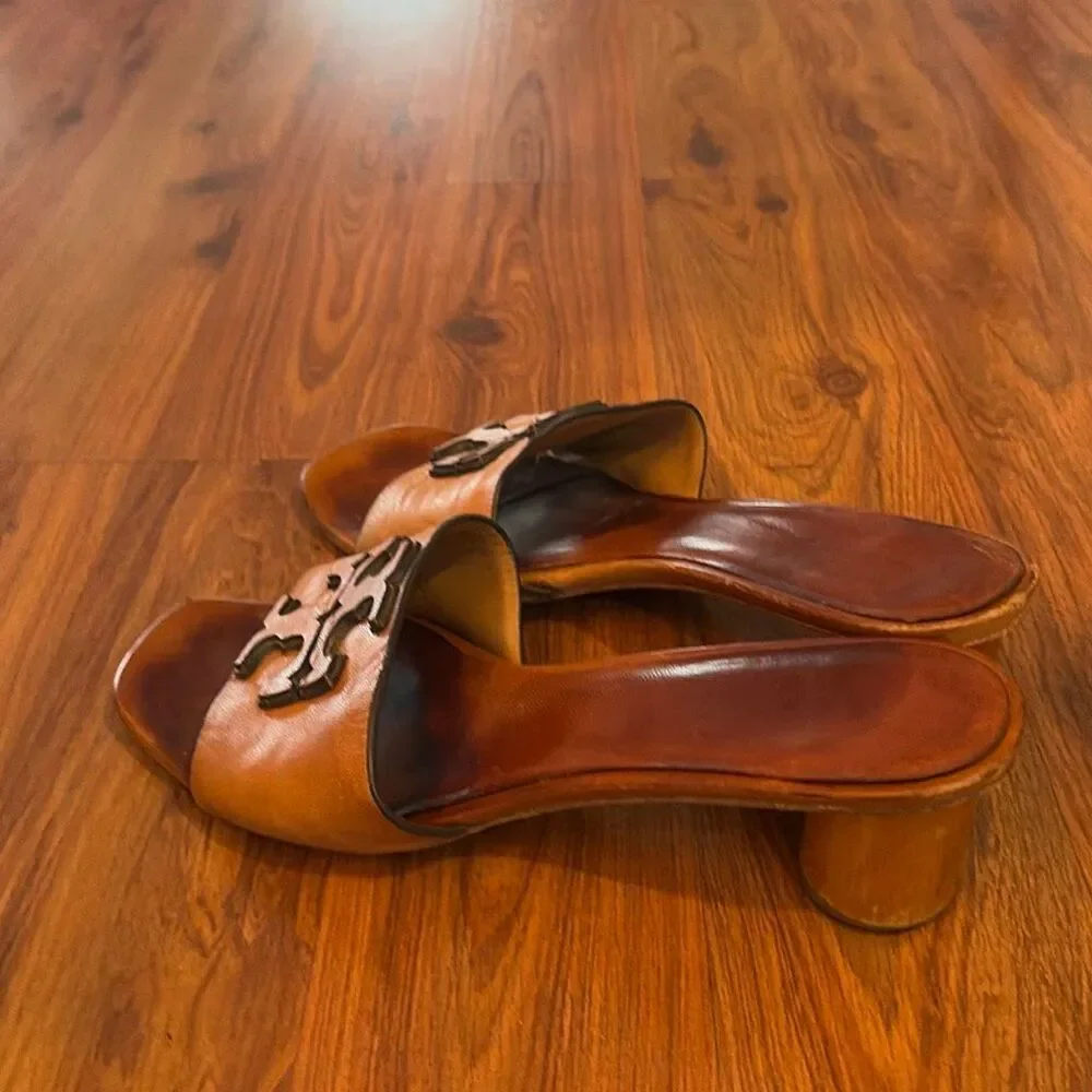 Tory Burch Ines brown leather slides heels sandals. Size 9.